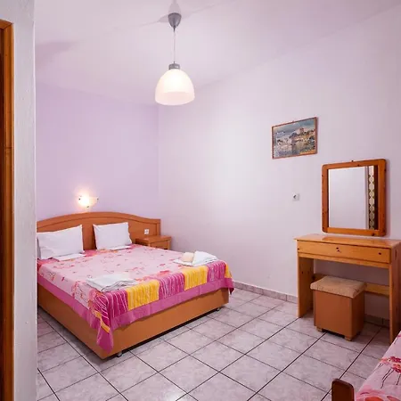 Archodissa Pansion Hotel *