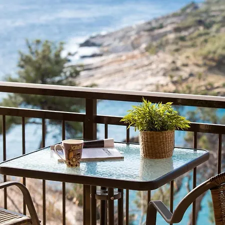 Hotell Archodissa Pansion Alikí